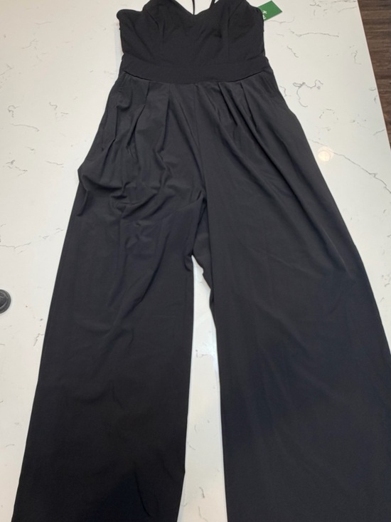 HALARA Pants - NWT HALARA Black Wide-Leg Athletic Jumpsuit Size M